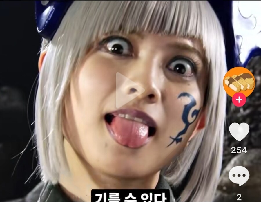 특촬물 씹덕 있냐_1.jpg