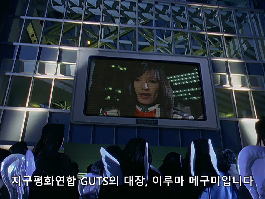 울트라맨 티가에서 제일 유명한 명장면_27.jpg