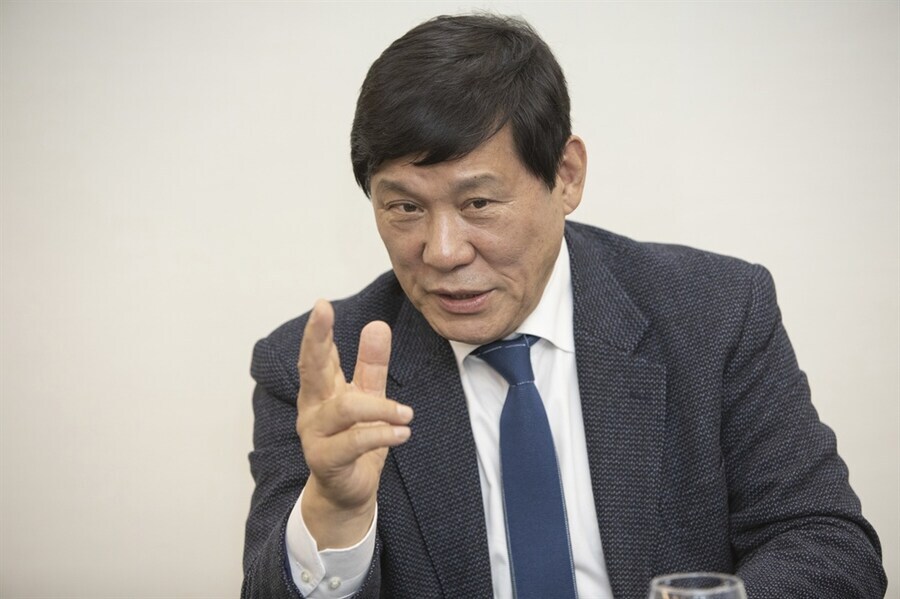 프로스포츠 총재 GOAT_1.jpg
