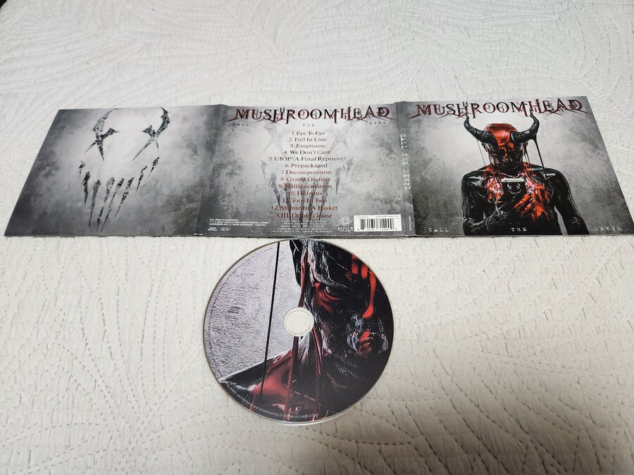 머쉬룸헤드 신보 Call The Devil_1.jpg