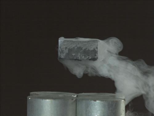 "방 온도가 30도야..."_3.jpg