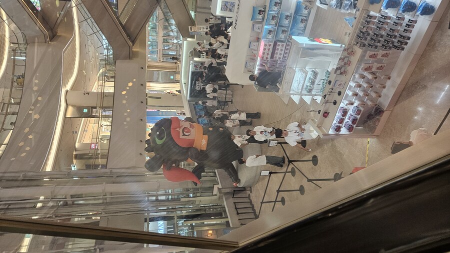 월드타워 왔는데 이거 뭐지_1.jpg