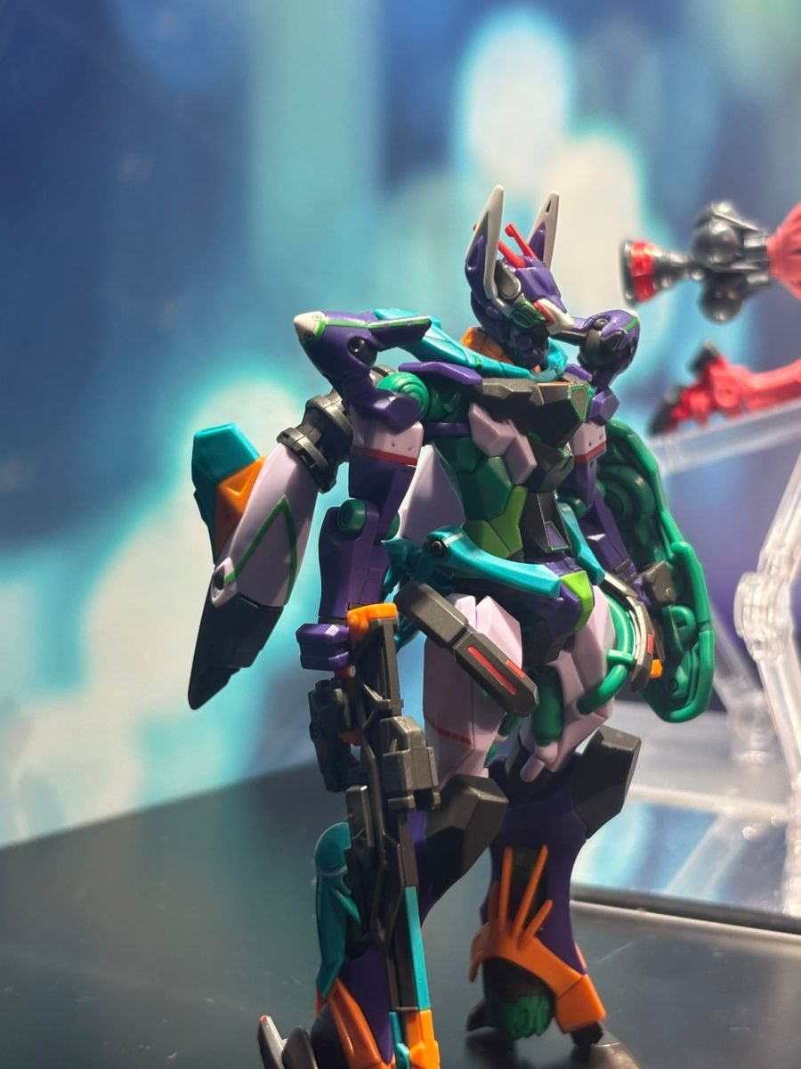 HG GQ 1/144 지프리드 도쿄점 전시 사진 3_2.jpg