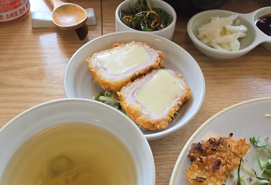 쉬는 날 친구랑 밥먹은 소식가임_5.jpg