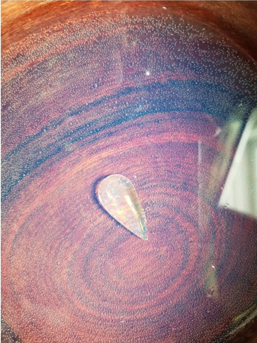 오팔을 물 속에 넣기 실제로 실험해본 사람의 사진.jpg_4.jpg