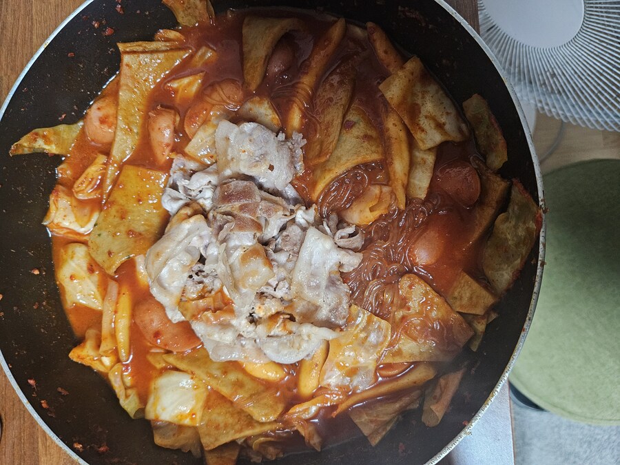 여고생쨩 저칼로리 떡볶이_1.jpg