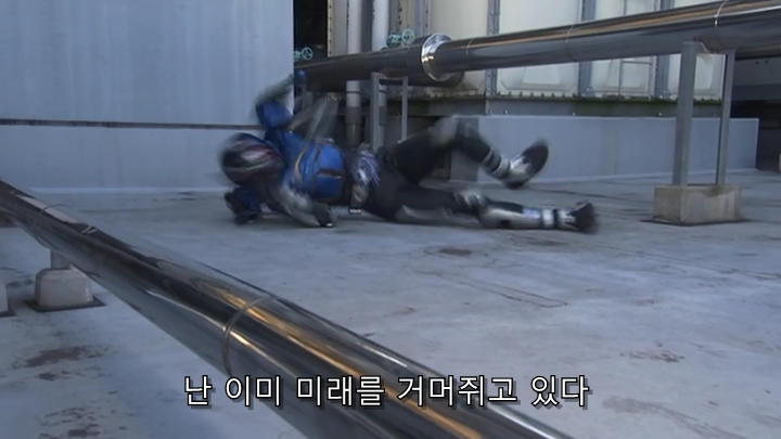 [가면라이더 카부토] 너무도 하이퍼 했던 등장_21.jpg