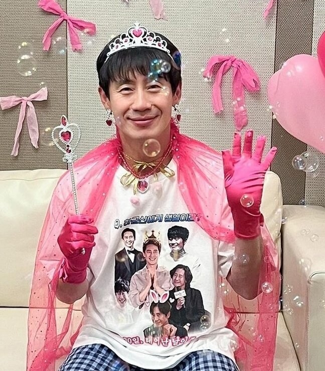 빼지 않고 다 하는 신하균_1.png