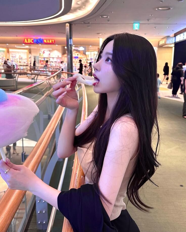 은근히 취향타는 여친 스타일_1.jpg