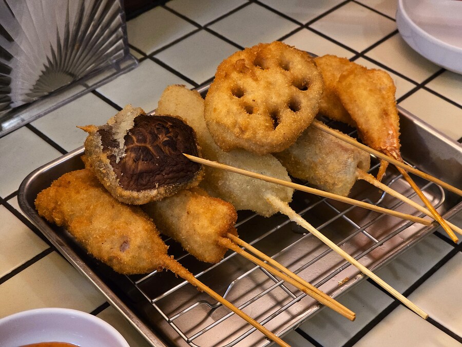 비도 오고 그래서_8.jpg