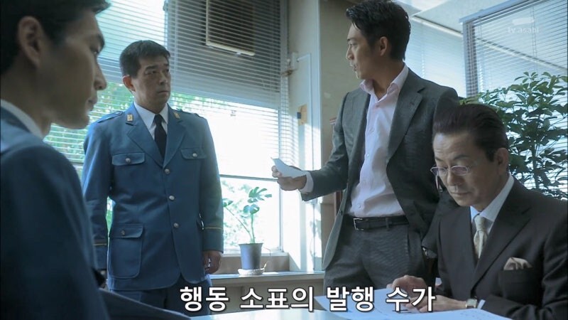 범죄자들에게 사랑받았던 교도관_30.jpg