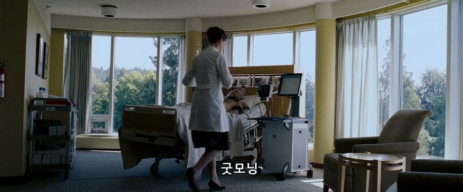 엑스맨3에서 사망한 찰스가 울버린 부터 다시 등장한 이유_3.jpg