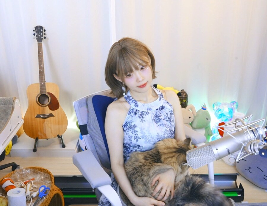 새봄TV] 34회 서울가요대상 같이보기+내 수선을 방해하지마(미연시)_1.png