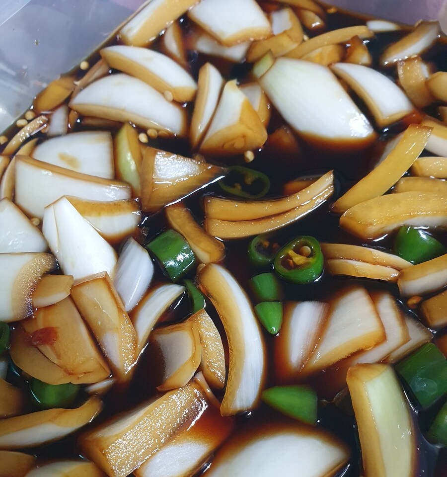 현재 커뮤에 난리난 양파장아찌_1.jpg