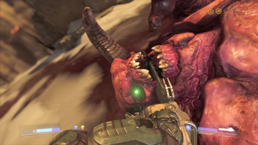 [DOOM]전기톱으로 대화하기_4.jpg