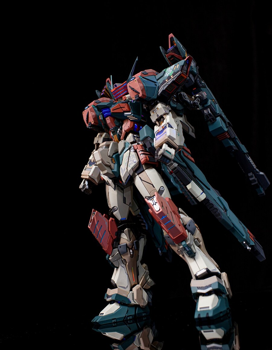 [MG] 베르데 버스터 건담_7.jpg