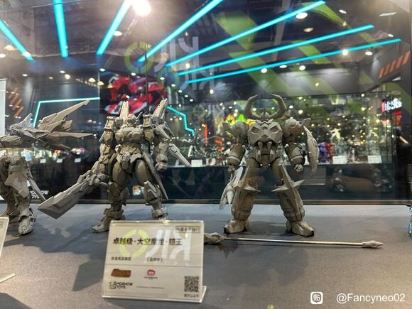 [모쇼토이즈] 탁월급 가이킹 대공마룡의 전설 - 가이킹 원형 전시_3.jpg