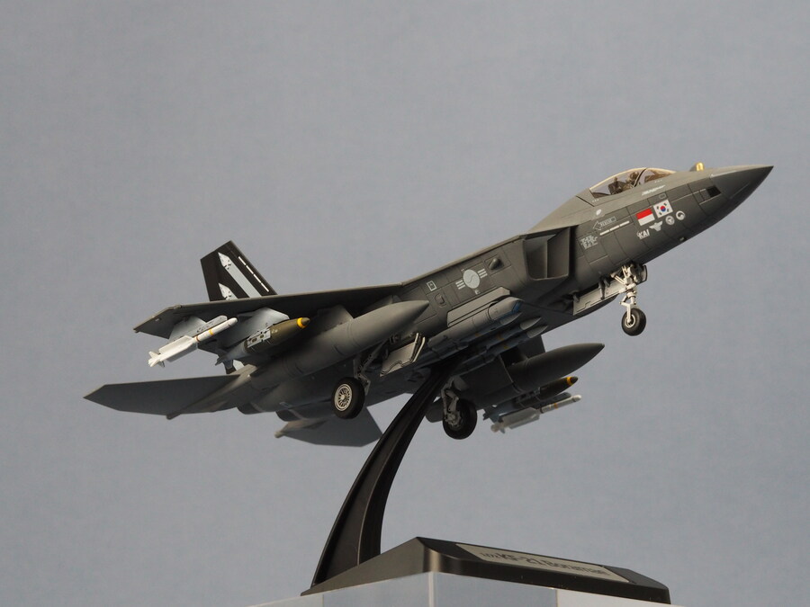 아카데미 1/72 KF-21 (2024 하비페어 한정판)_7.jpg