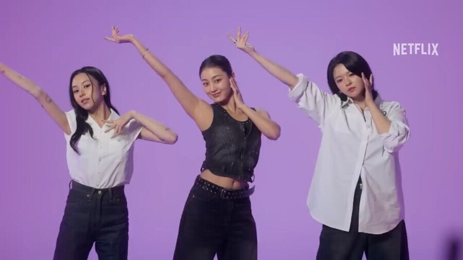 ??? : 트와이스는 사실 귀살대였습니까..???_4.jpg