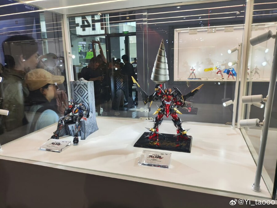 [CCS토이즈] 모탈마인드(철백) 얼티밋 단쿠가, 그렌라간 재판 전시_9.jpg