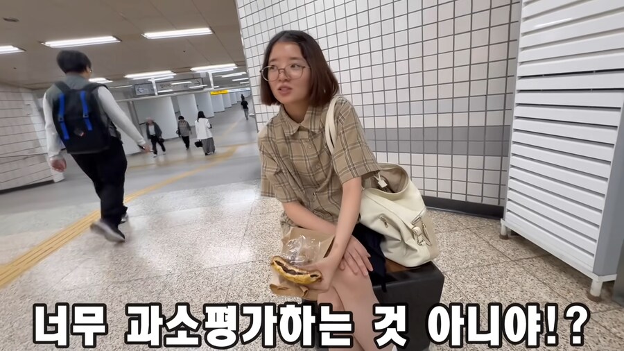 유튜브) 꾸미기 싫어하는 동생을 강제로 꾸며버리기_11.png