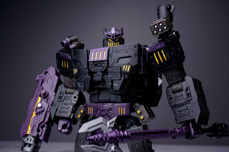 트랜스포머 에오프 폴른(메가트로너스)_12.jpg