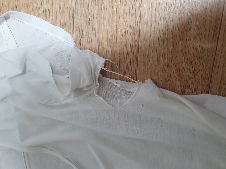 런닝셔츠 버릴때됬다_2.jpg