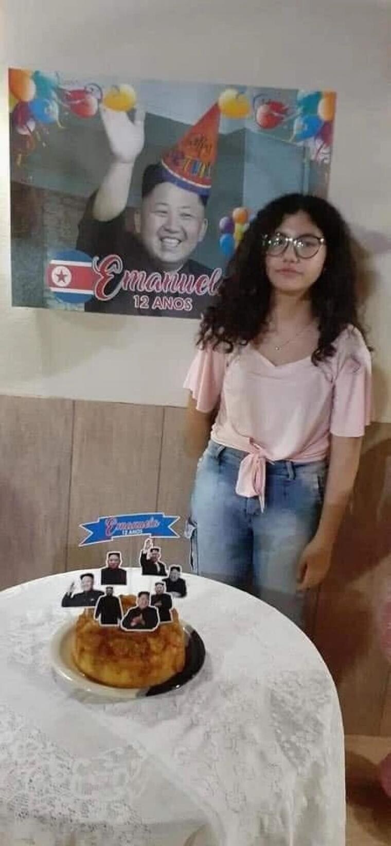 K팝 팬인 딸을 위한 부모님의 생일파티_1.jpg