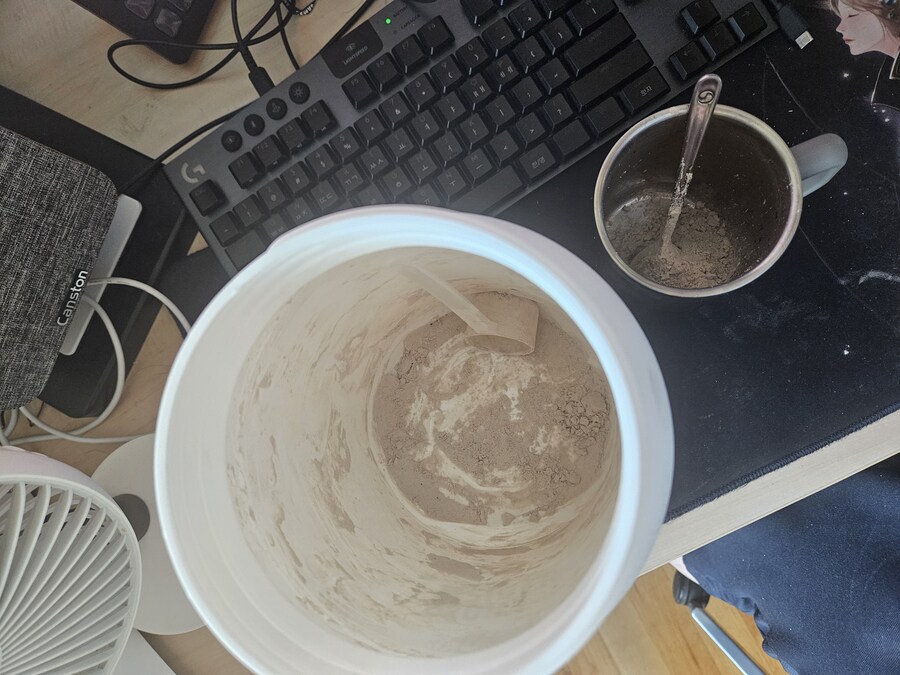 처음으로 프로틴 한통 비우기 성공 했다_1.jpg