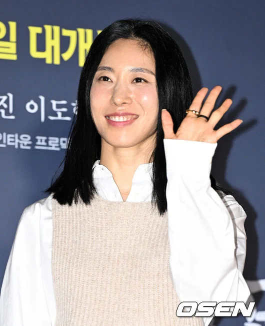 [단독] 리아킴, '스우파3' 메가크루 미션 스페셜 저지 출격_1.webp