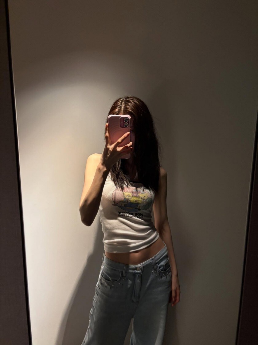 호불호 갈리는 복장 jpg_2.jpg
