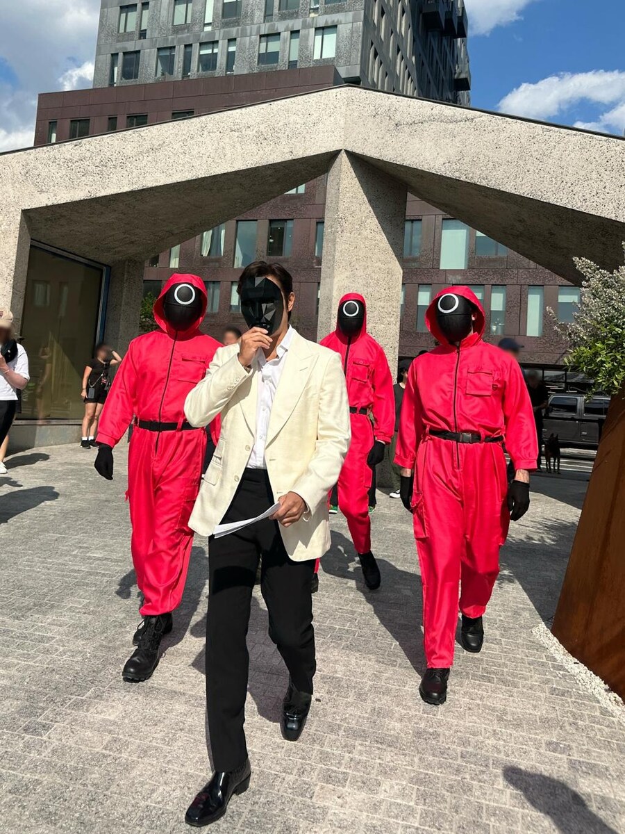 오징어 게임 뉴욕 행사 사진_1.jpg