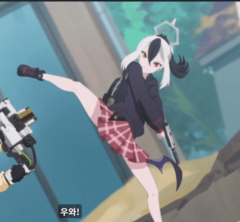 [블루아카] 몰?루 애니 2화를 보고 겜을 깔았죠_3.jpg