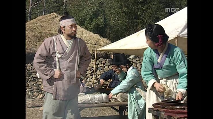 케이팝) 모두가 김구 선생님을 찾지만 음지에서 묵묵하게_2.jpg