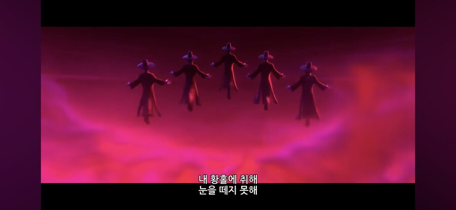 케이팝)사실 자신의 정체를 밝히는 장면_14.jpg