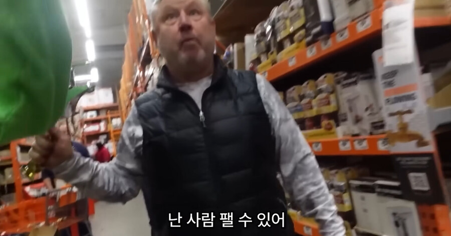 빡침주의)미국에서 골칫거리 부류의 범죄_81.jpg