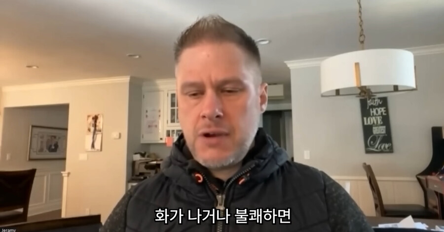 빡침주의)미국에서 골칫거리 부류의 범죄_150.jpg