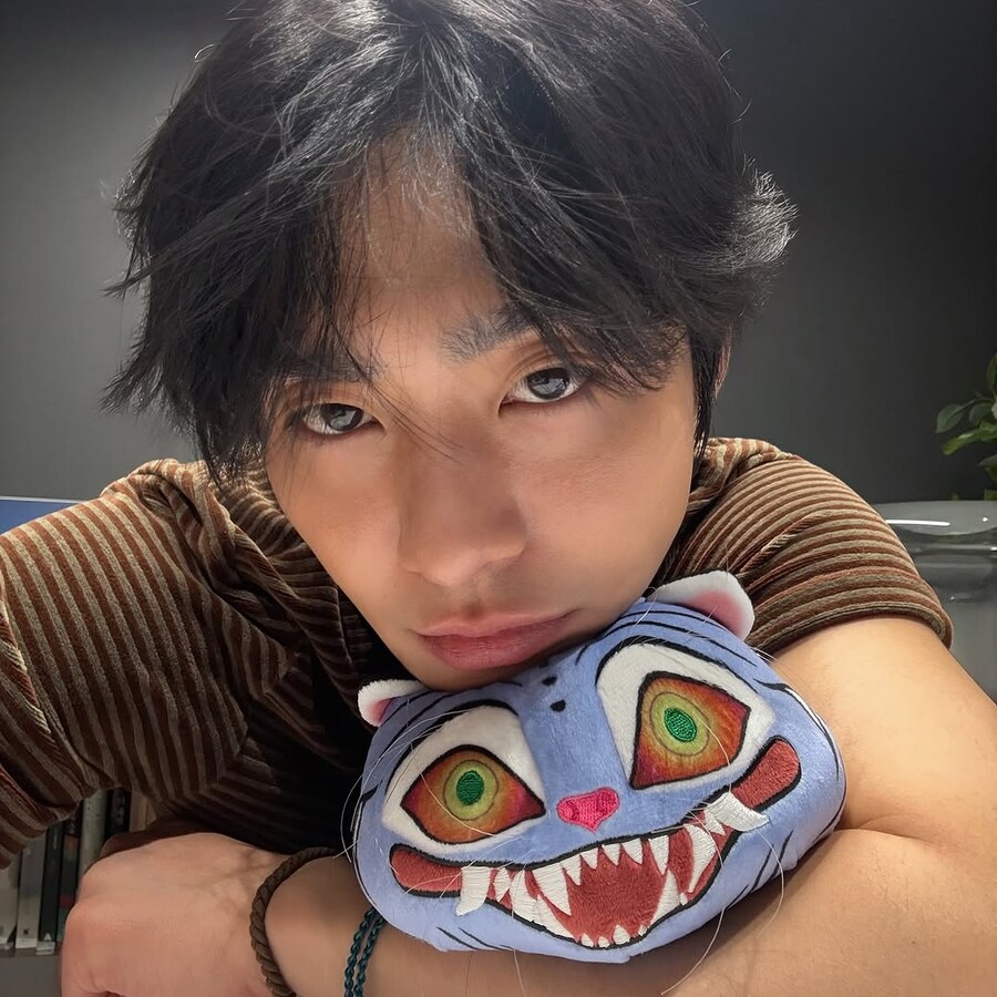 케이팝) 진우 성우 안효섭 근황_1.jpg