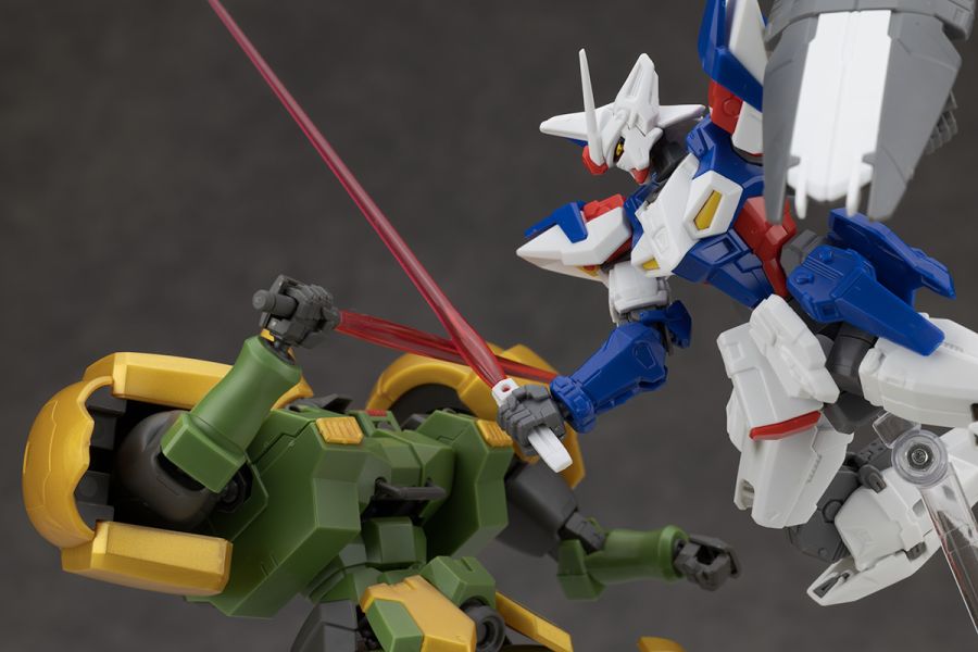 HGAC 1/144 레온 해외 리뷰_69.jpg