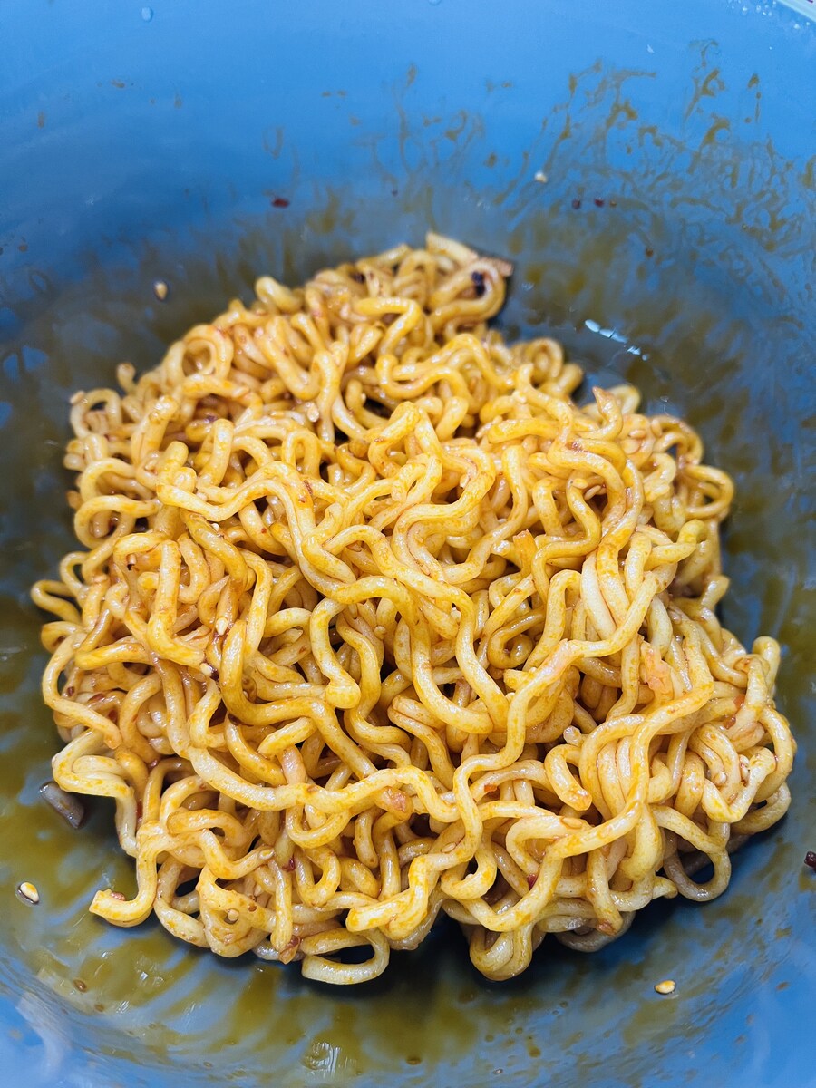 대륙의 짭불닭볶음면 "칠면조국수"_5.jpg