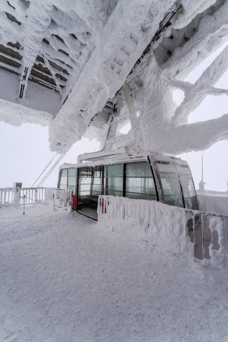 일본, 폭설의 케이블카❄🚠_1.jpg