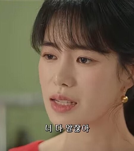 80년대 드라마 속 표독스런 여상사_10.jpg