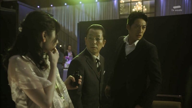 일본의 여자 정치인 : 테러리스트와는 협상하지 않습니다._70.jpg
