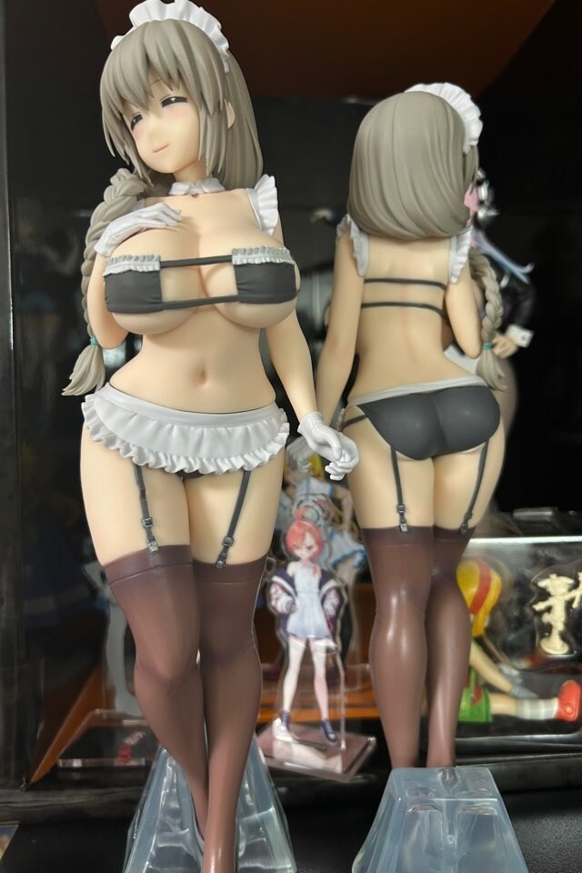 우자키) 연달아 3번 보면 죽는 피규어.maid_2.jpg