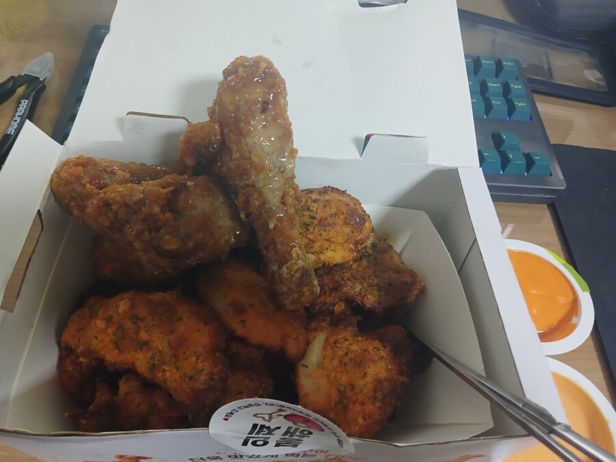 치킨 파티다!_1.jpg