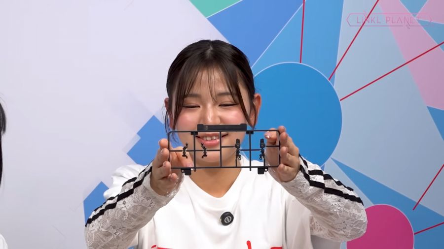 RG 샤이닝 건담 샘플 소개 영상 2_8.png