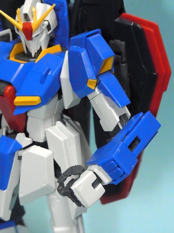 건담)제타 보다보면 팔관절이 이렇게 움직이는 장면이 자주 보이던데_1.jpg