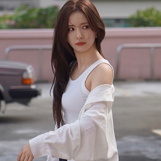 신세경 괴롭힌 악플러 징역 2년 구형…소속사 “선처없다”_1.jpg