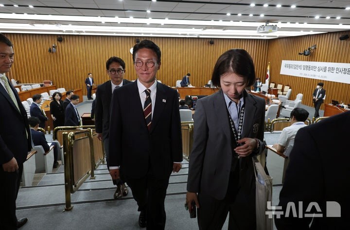 與 "김민석, 상당히 많은 자료 내…주진우, 고발 검토"(종합)_1.png