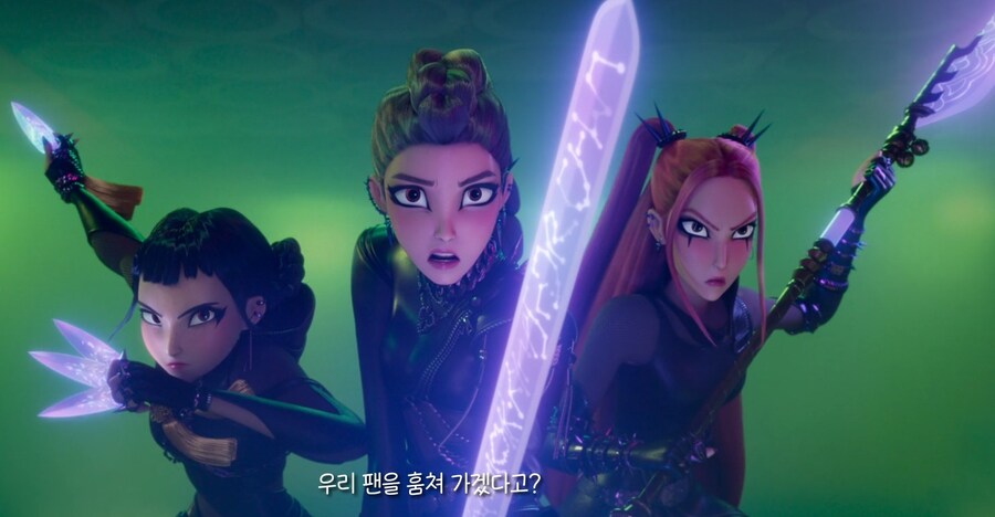 케이팝)데몬 헌터스 실제 사인검과 비교 사진.jpg_7.jpg